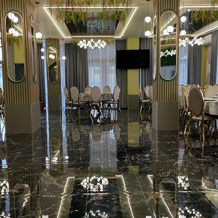 Hotel Sorelo 皮特什蒂 外观 照片